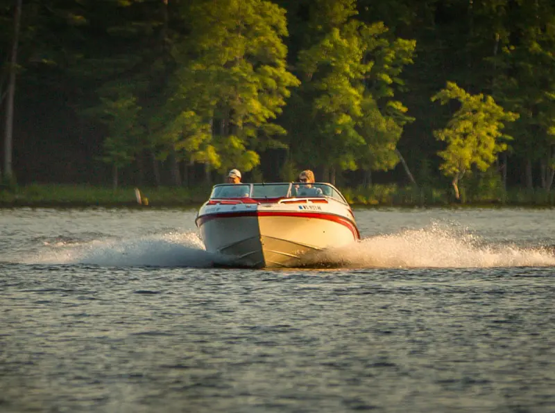 Boating on the Eagle River Chain